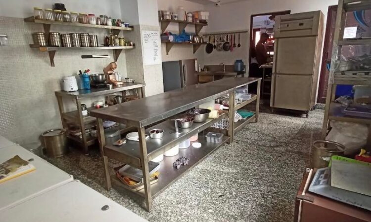 cloud kitchen for sale in east of Kailash