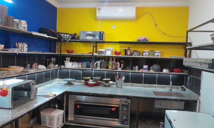 Vasant kunj - Equipped cloud kitchen for rent in Delhi