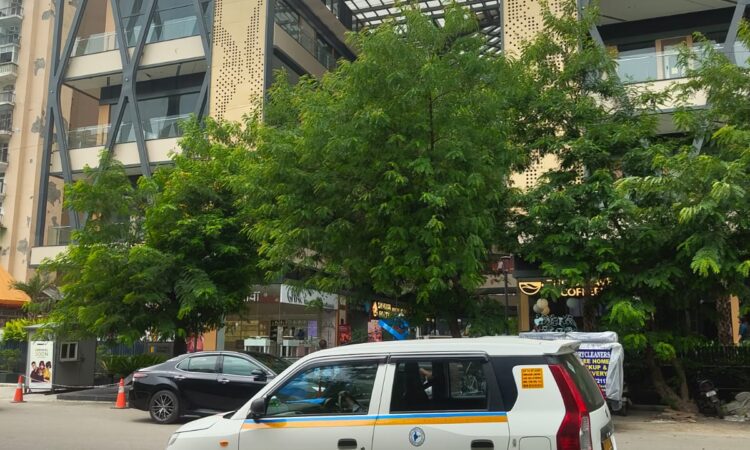 Restaurant space for rent in Noida sector 120