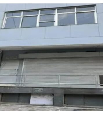 Noida sector 34 space for rent