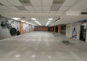 janakpuri space for rent