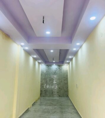 Space for rent in Dilshad garden