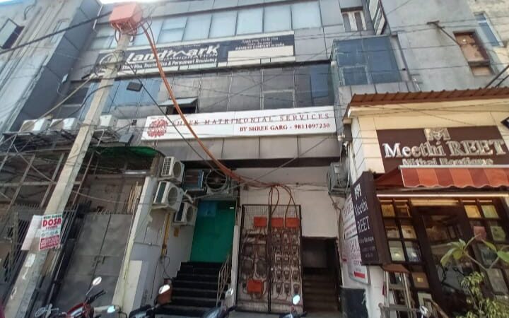 Space for rent in Punjabi Bagh