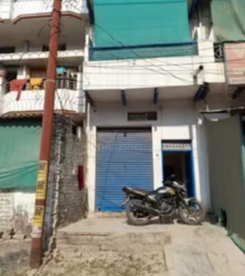 Space for rent in varanasi