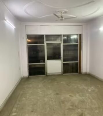 Space for rent in Pandav nagar