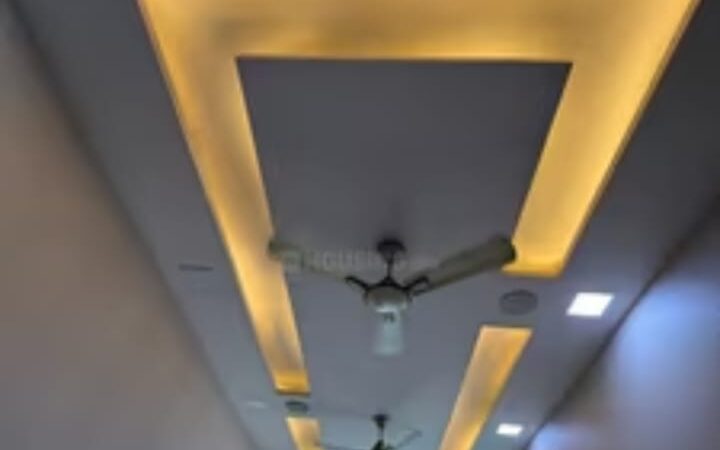 Space for rent in Rajouri Garden