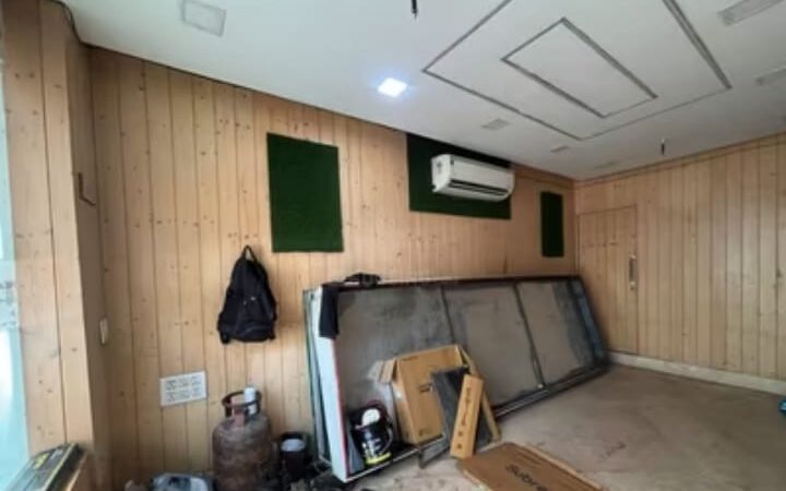 Space for rent in Mukherjee Nagar