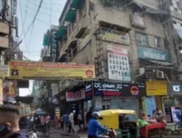 Space for rent in Karol Bagh