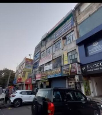 Space for rent in Laxmi Nagar
