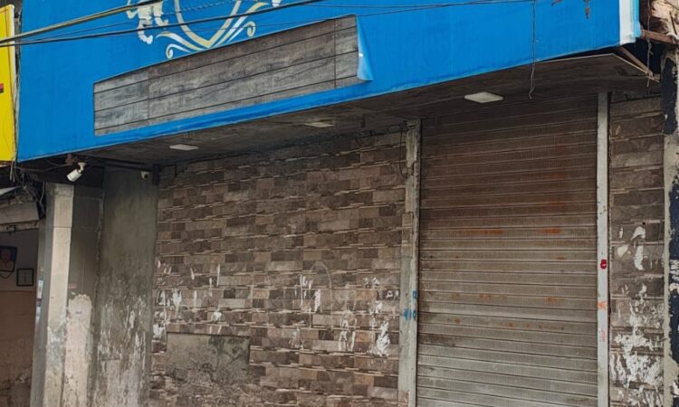 Space for rent in Moti Nagar
