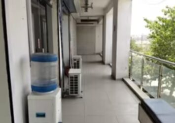 Space for rent in Mehrauli delhi