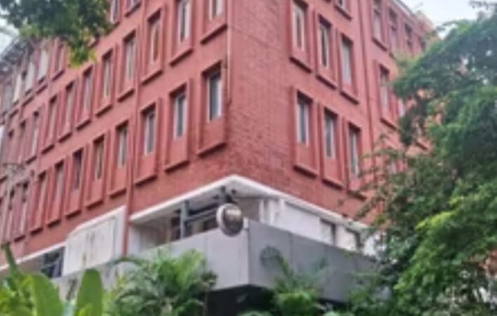 Space for rent in New Friends Colony delhi