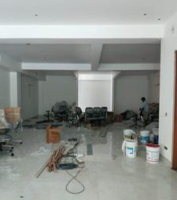 Shop for rent in Indirapuram