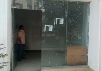 Commercial space for rent in Indirapuram