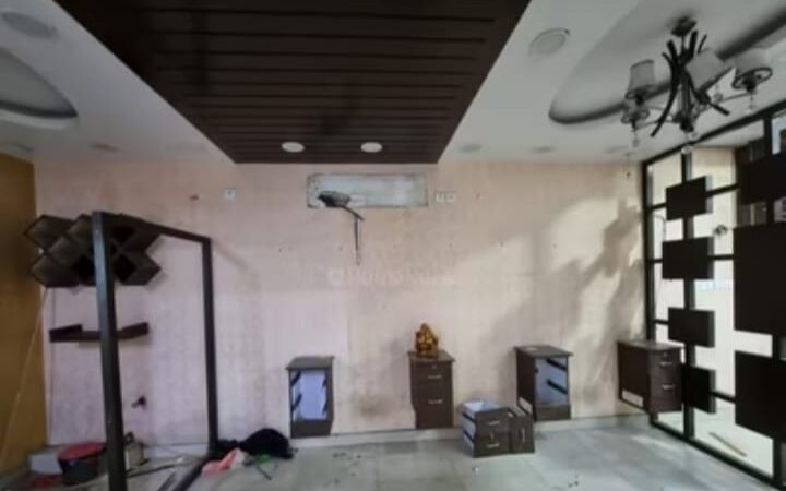 Space for rent in Vaishali ghaziabad