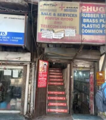 Space for rent in Daryaganj Delhi