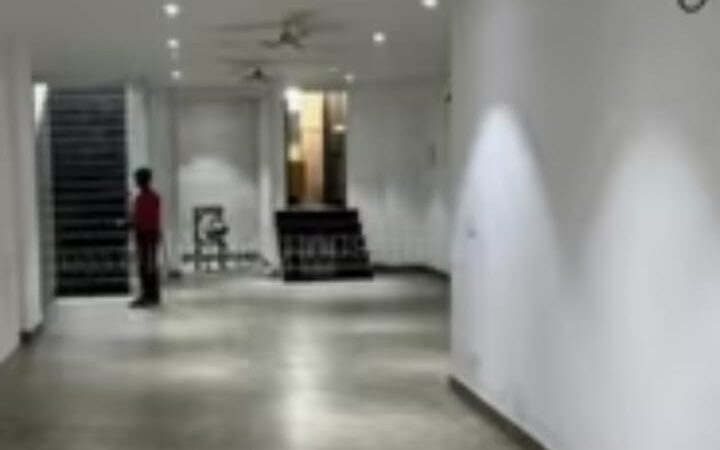 Space for rent in Raja Garden New Delhi