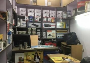 Space for rent in Mandawali Delhi