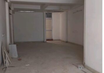 Space for rent in Kalkaji New Delhi
